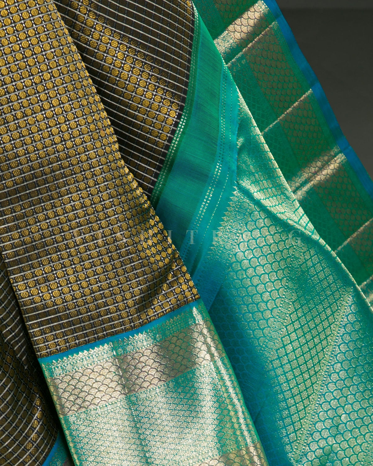 Vishitrang Black Kanjivaram Silk Sari KR-26-014
