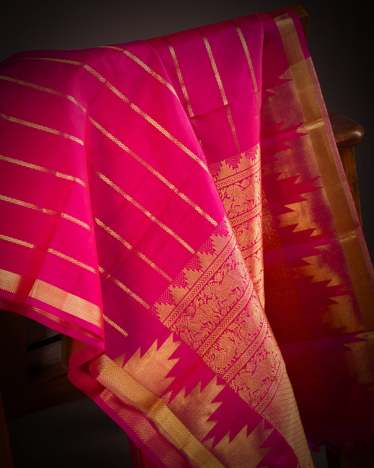 Vishitrang Pink Kanjivaram Silk Sari ML-26-008