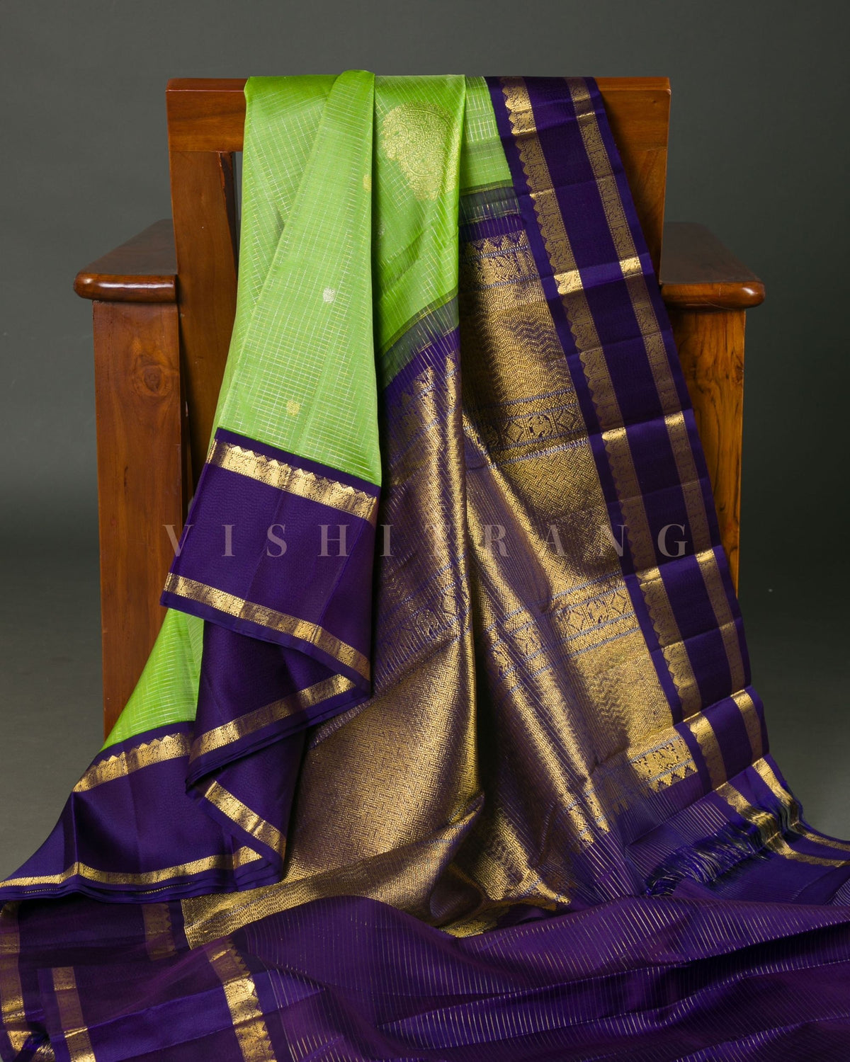 Vishitrang Parrot Green Kanjivaram Silk Sari ML-26-010
