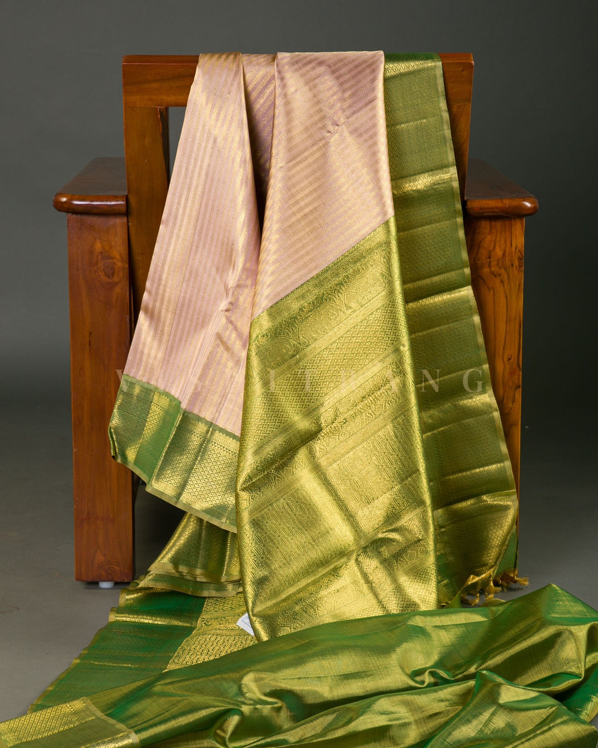 Vishitrang Baby Pink Tissue Kanjivaram Silk Sari KR-26-017
