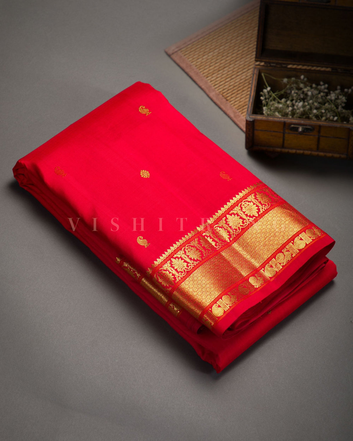 Vishitrang Red Kanjivaram Silk Sari CH-26-008