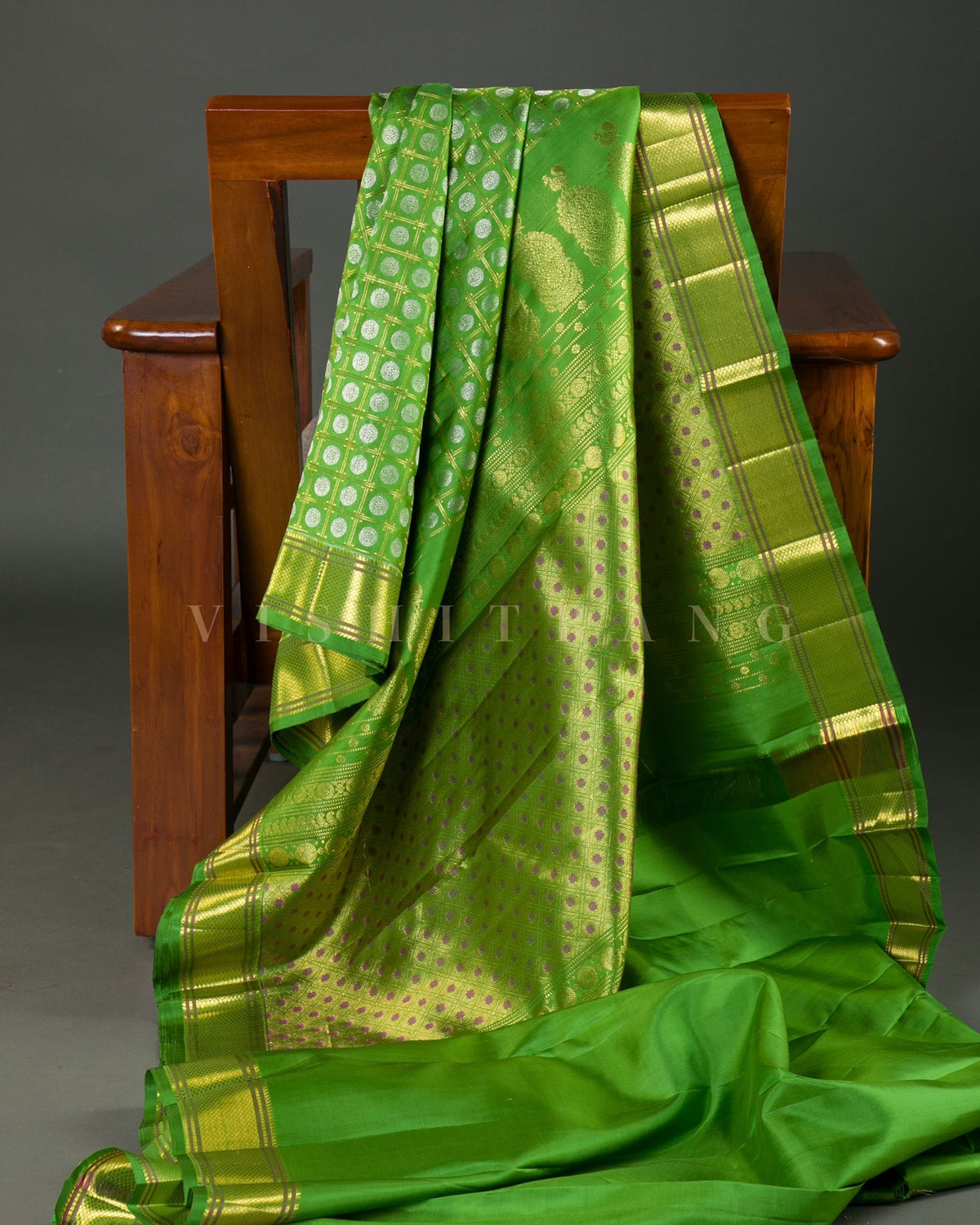 Vishitrang Parrot Green Kanjivaram Silk Sari CH-26-011