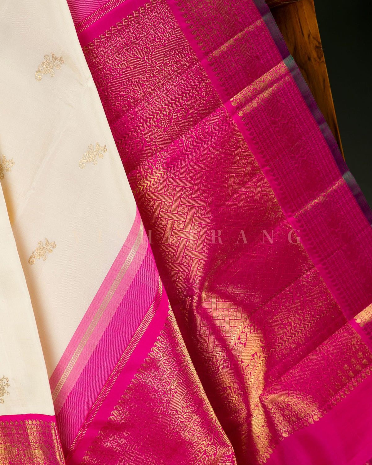 Vishitrang Off White Kanjivaram Silk Sari KR-26-013
