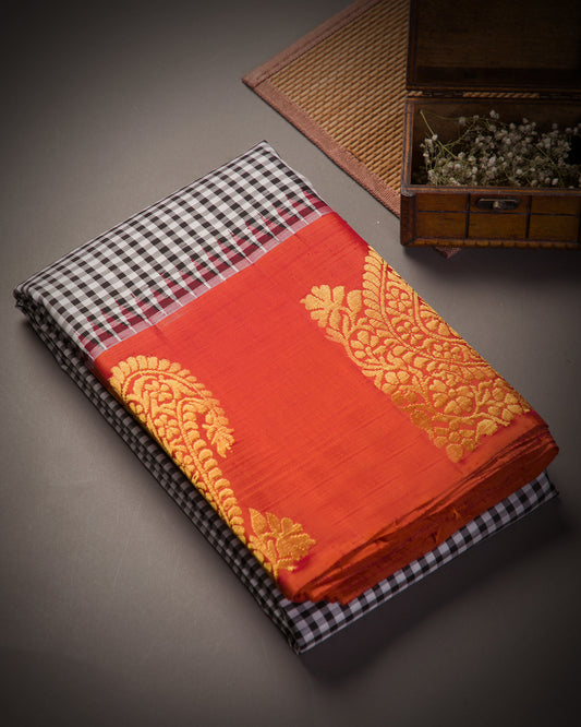 Vishitrang Black and White Kanjivaram Silk Sari ML-26-006