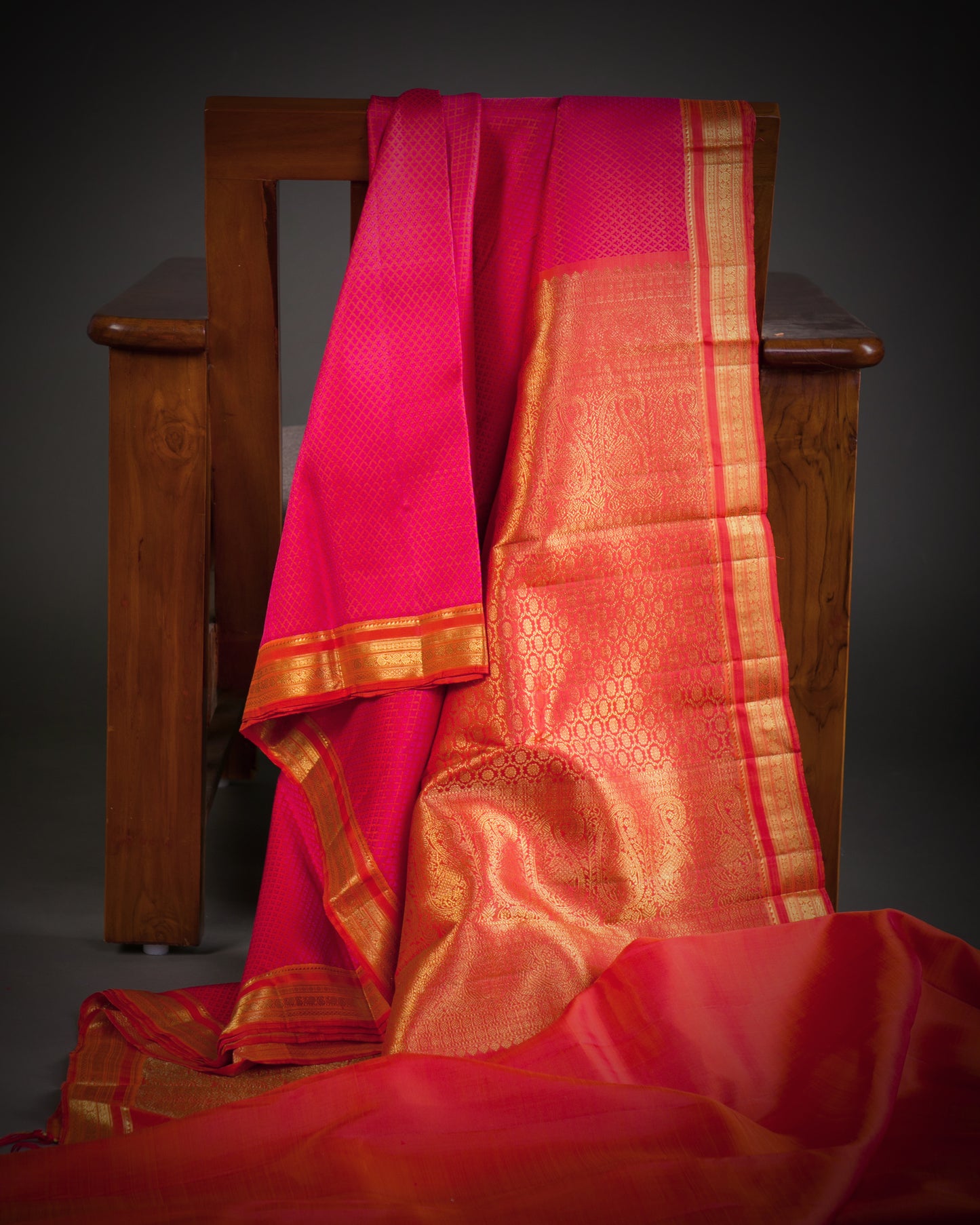 Vishitrang Pink Kanjivaram Silk Sari NT-26-001