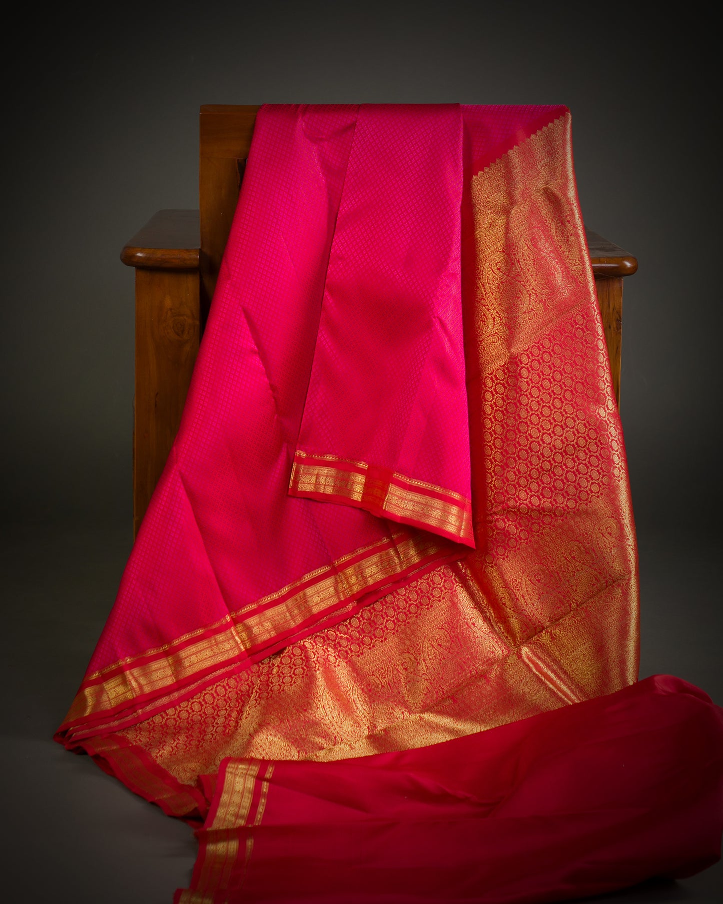 Vishitrang Red Kanjivaram Silk Sari NT-26-004