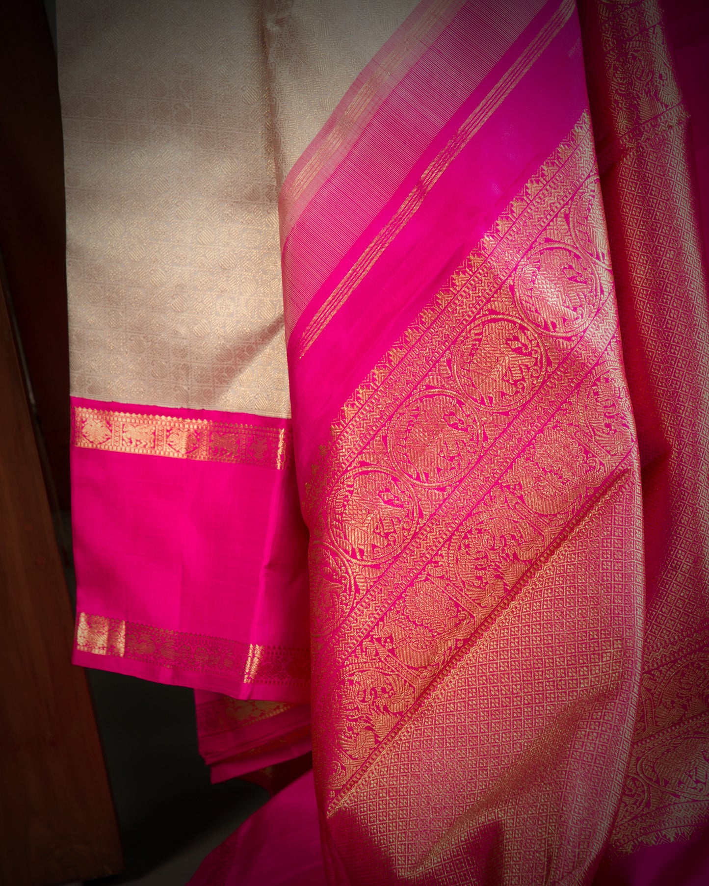 Vishitrang Silver Grey Kanjivaram Silk Sari KR-26-002