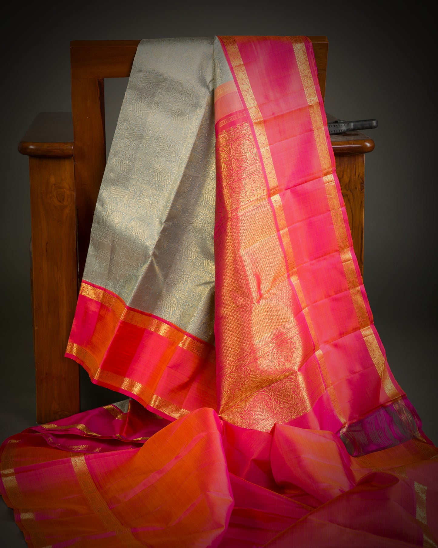 Vishitrang Silver Grey Kanjivaram Silk Sari KR-26-006